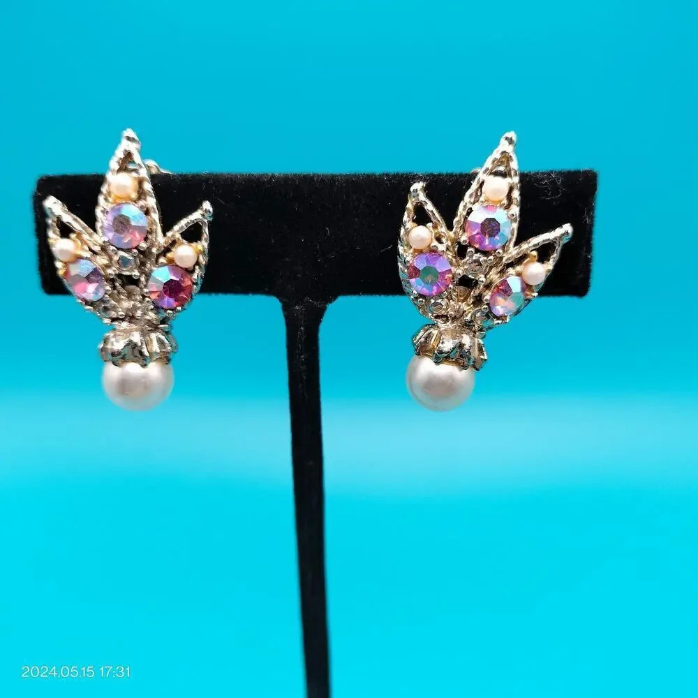 Original Creations Silver Tone Iridescent Stones Faux Pearls ClipOn Earrings E62